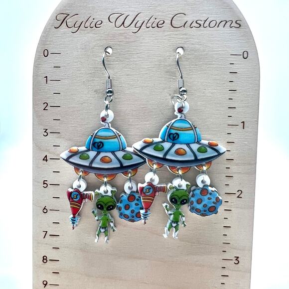 UFO Earrings - Alien Earrings - Space Earrings - Alien Accessories - Flying Sauc - Picture 8 of 8